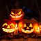 32 PCS Halloween Pumpkin Teeth, Spooky Pumpkin Fangs, Jack O Lantern Teeth for Halloween Home Party Decoration School Handicraft Activities